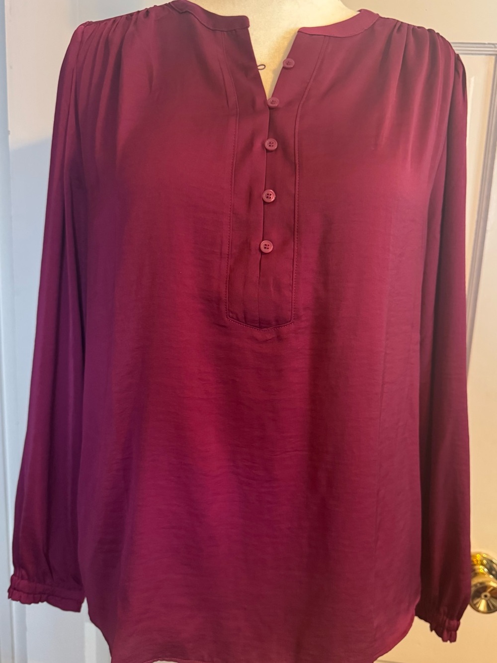 LOFT Long-Sleeve Button Front Tunic - Deep Berry Loft outlet large polyester - Picture 2 of 6